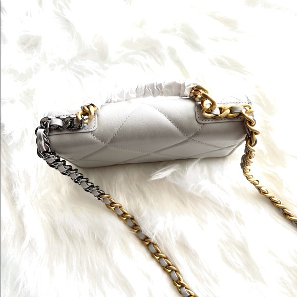 Chanel | 21A Dove Grey Wallet on Chain - BN - Picture 5 of 6